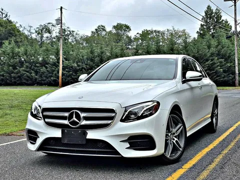 2017 Mercedes-Benz E-Class E 300 4MATIC Sedan