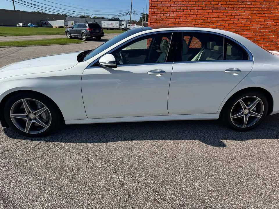 2017 Mercedes-Benz W213 E-Class - Image 2 of 18