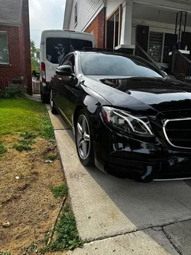 2017 Mercedes-Benz E-Class E 300 4MATIC Sedan