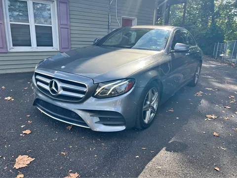 2017 Mercedes-Benz E-Class E 300 4MATIC Sedan 4D