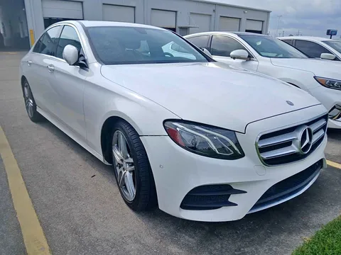 2017 Mercedes-Benz E-Class E 300 4MATIC Sedan 4D