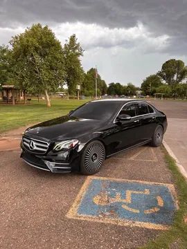 2017 Mercedes-Benz E-Class E 300 4MATIC Sedan