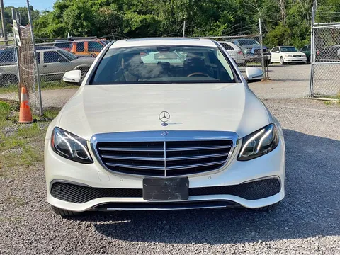 2017 Mercedes-Benz E-Class E 300 4MATIC Sedan