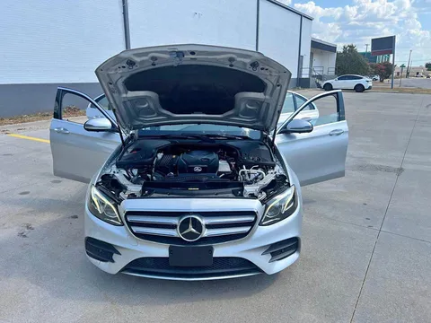 2017 Mercedes-Benz E-Class E 300 4MATIC Sedan 4D
