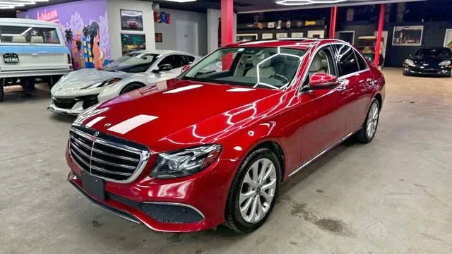 2017 Mercedes-Benz E-Class E 300 4dr Sedan