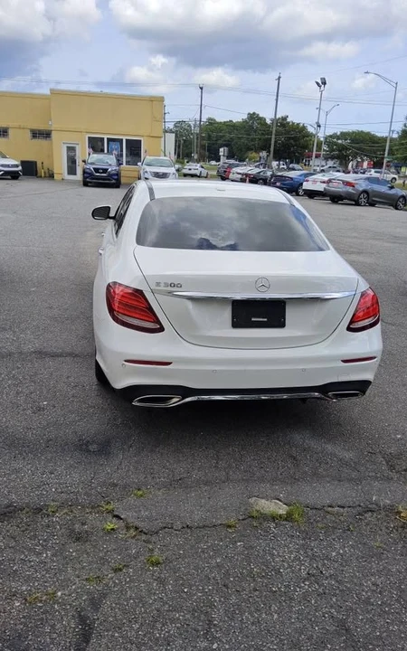 2017 Mercedes-Benz W213 E-Class - Image 3 of 10