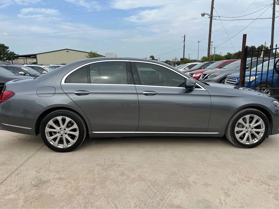 2017 Mercedes-Benz W213 E-Class - Image 2 of 17