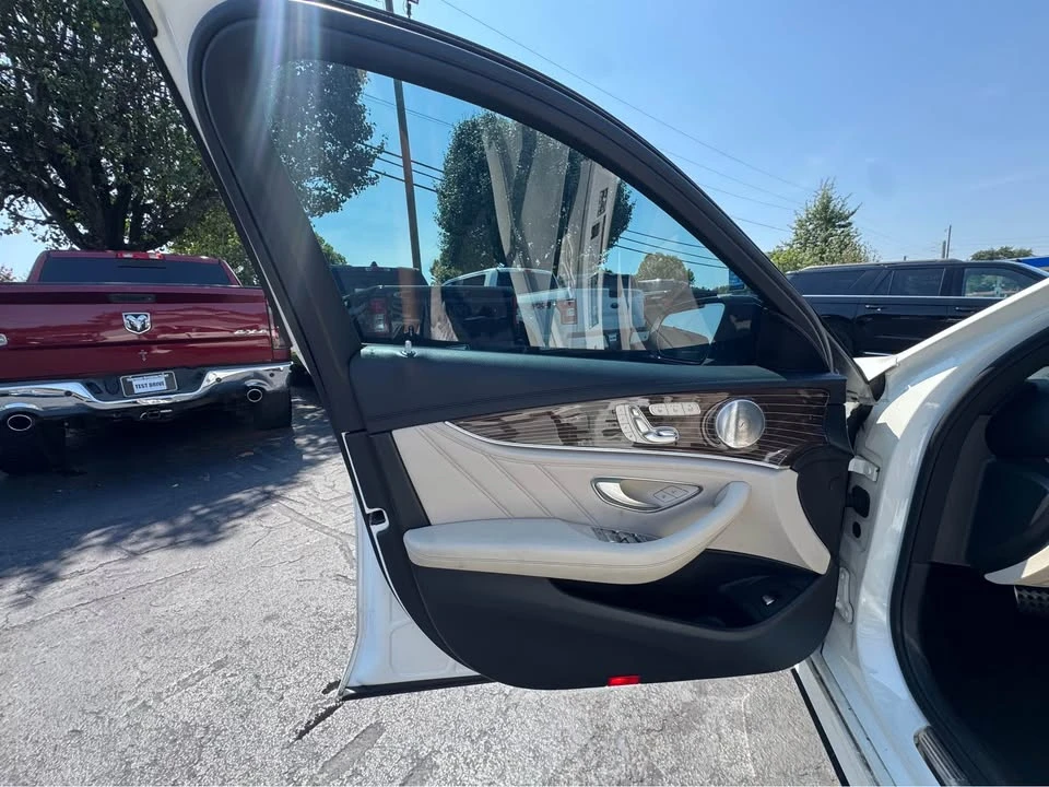 2017 Mercedes-Benz W213 E-Class - Image 11 of 18