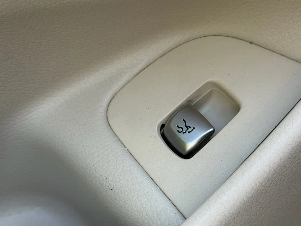 2017 Mercedes-Benz W213 E-Class - Image 19 of 20