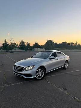 2017 Mercedes-Benz E-Class Luxury