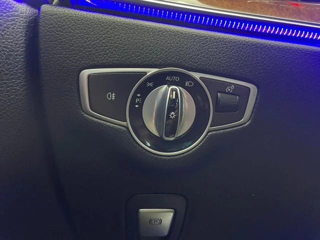2017 Mercedes-Benz W213 E-Class - Image 10 of 31
