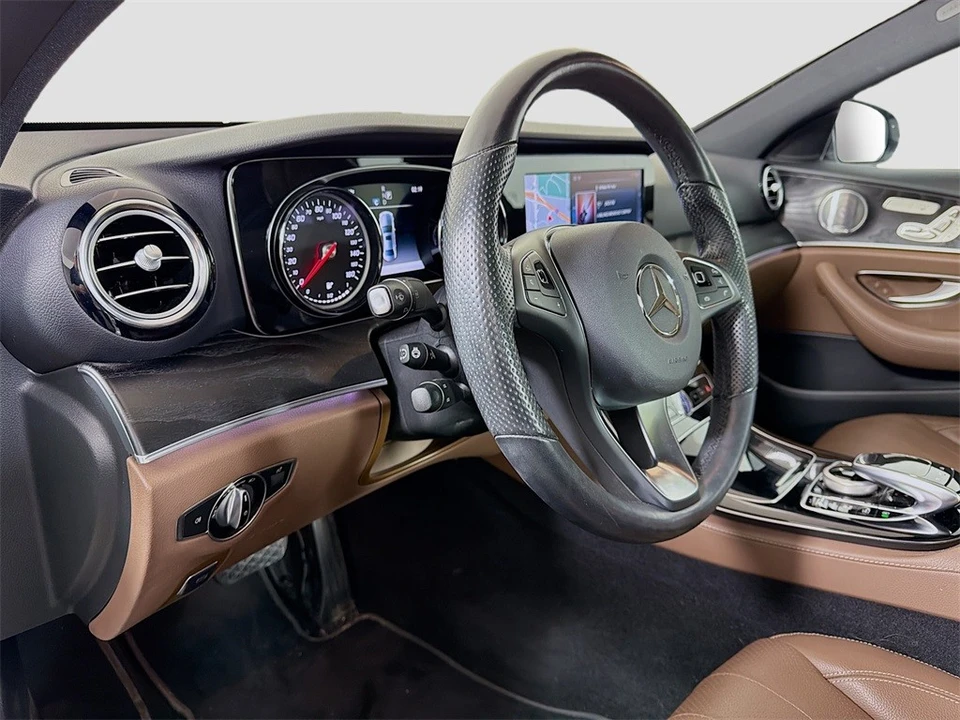 2017 Mercedes-Benz W213 E-Class - Image 10 of 12