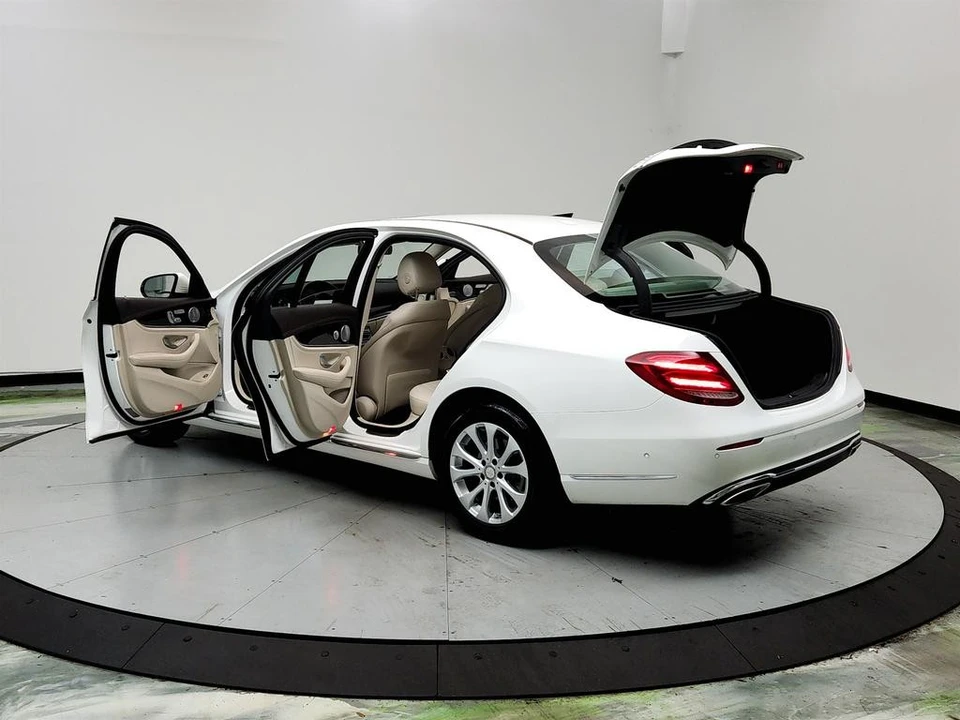 2017 Mercedes-Benz W213 E-Class - Image 12 of 21