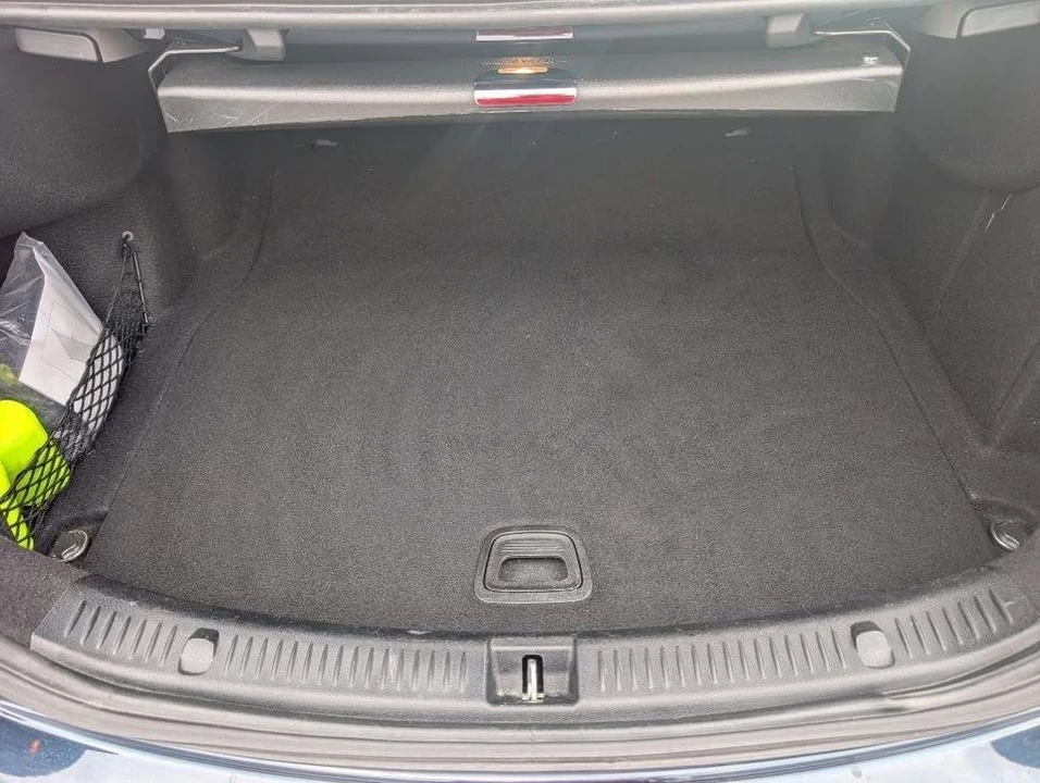 2017 Mercedes-Benz W213 E-Class - Image 8 of 19