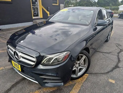 2017 Mercedes-Benz E300 Luxury 4MATIC
