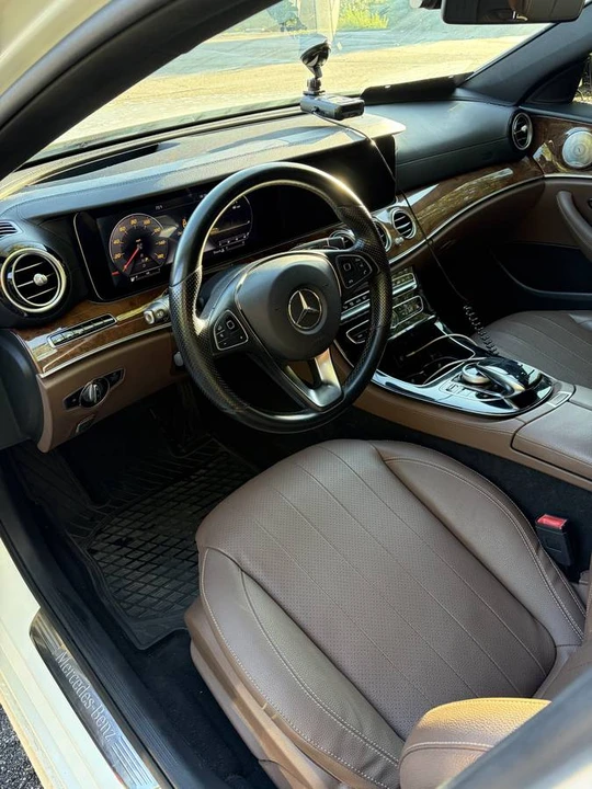 2017 Mercedes-Benz W213 E-Class - Image 10 of 17