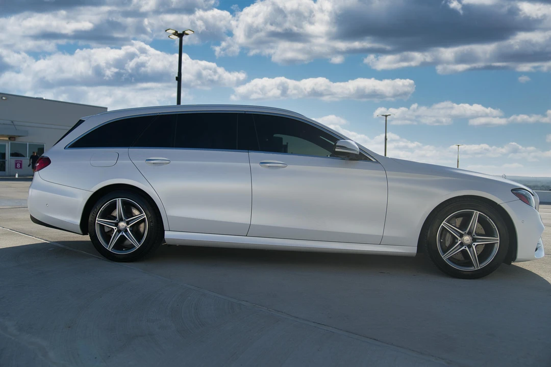 2017 Mercedes-Benz W213 E-Class - Image 14 of 31