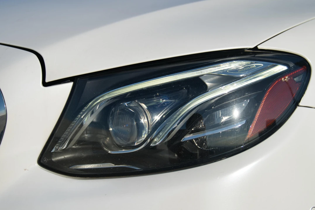 2017 Mercedes-Benz W213 E-Class - Image 22 of 31