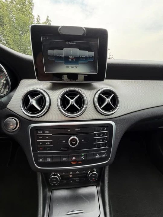 2017 Mercedes-Benz X156 GLA - Image 12 of 13