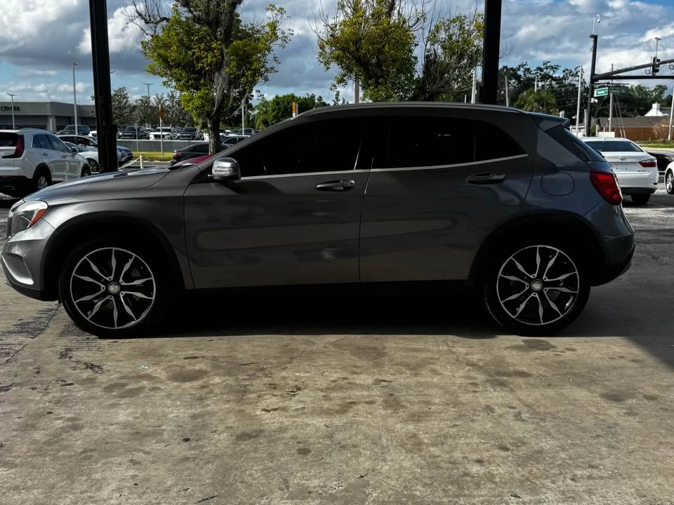 2017 Mercedes-Benz X156 GLA - Image 2 of 10