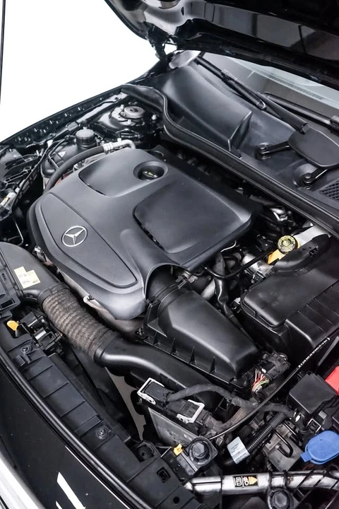 2017 Mercedes-Benz X156 GLA - Image 9 of 17