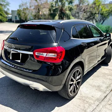 2017 Mercedes-Benz GLA 250