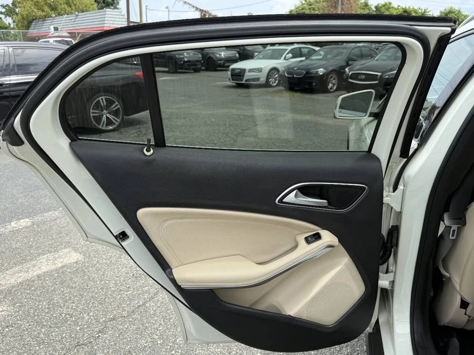 2017 Mercedes-Benz X156 GLA - Image 11 of 19