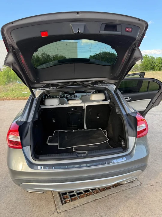 2017 Mercedes-Benz X156 GLA - Image 10 of 19