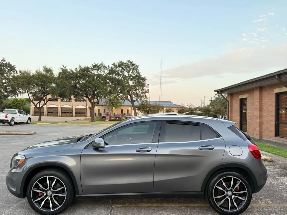 2017 Mercedes-Benz X156 GLA - Image 2 of 16