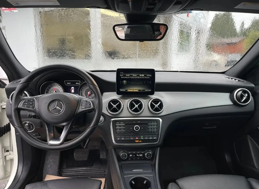 2017 Mercedes-Benz X156 GLA - Image 2 of 9