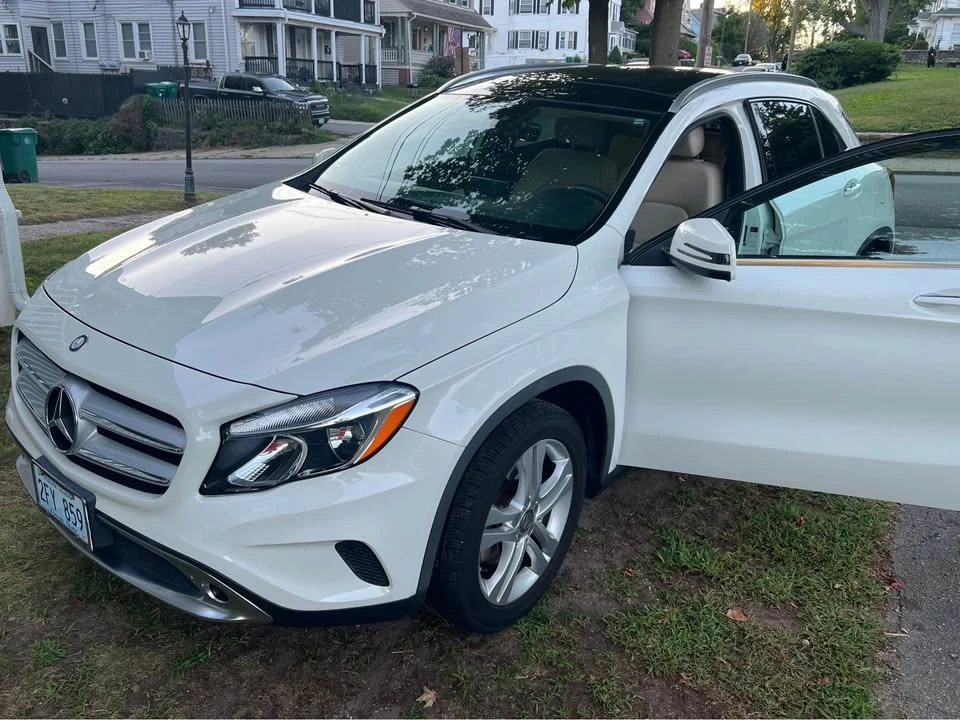 2017 Mercedes-Benz X156 GLA - Image 2 of 11