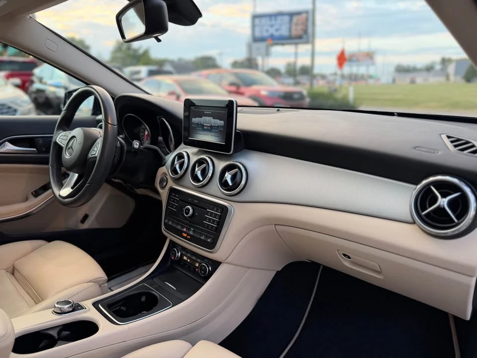 2017 Mercedes-Benz X156 GLA - Image 10 of 20
