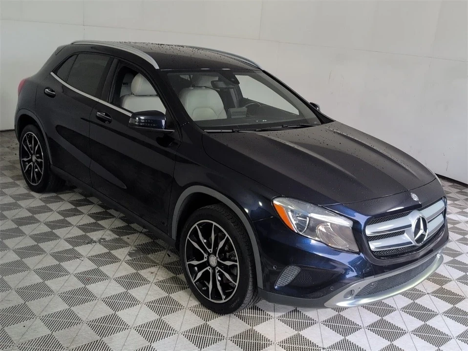2017 Mercedes-Benz X156 GLA - Image 2 of 12