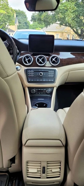 2017 Mercedes-Benz X156 GLA - Image 3 of 8