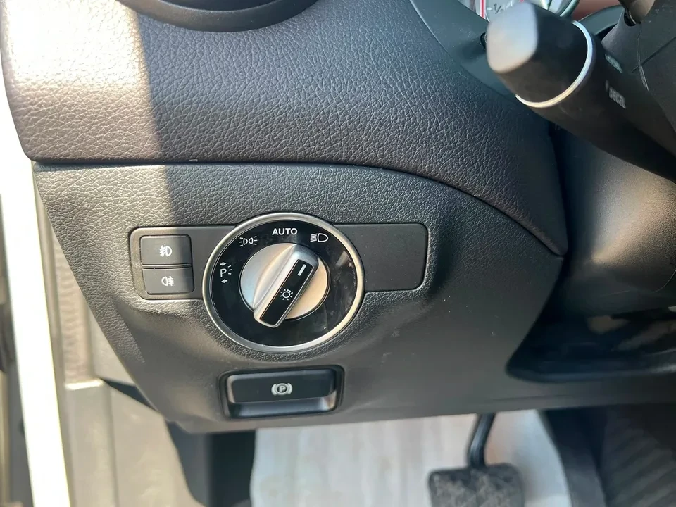 2017 Mercedes-Benz X156 GLA - Image 17 of 20