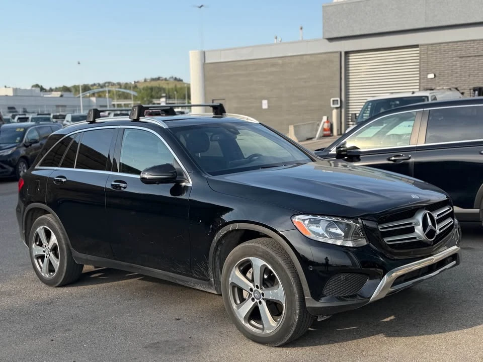 2017 Mercedes-Benz GLC - Image 5 of 10