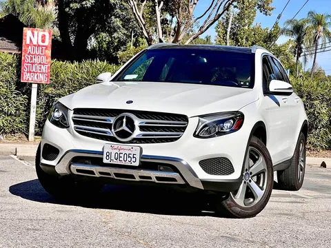 2017 Mercedes-Benz GLC 300 4MATIC Sport Utility 4D