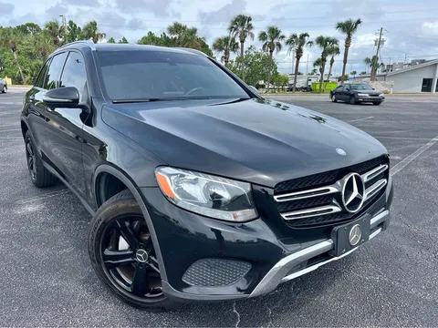 2017 Mercedes-Benz GLC 300 4MATIC Sport Utility 4D