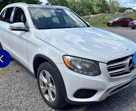 2017 Mercedes-Benz GLC GLC 300 Sport Utility 4D
