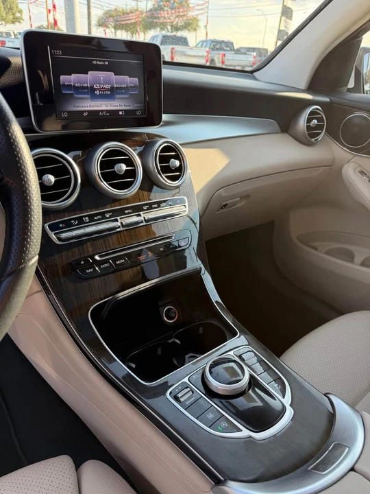 2017 Mercedes-Benz X253/C253 GLC - Image 4 of 10