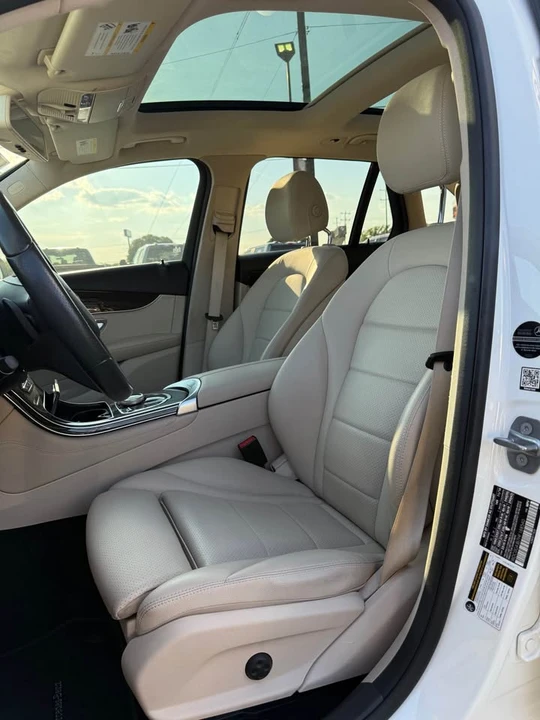 2017 Mercedes-Benz X253/C253 GLC - Image 6 of 10