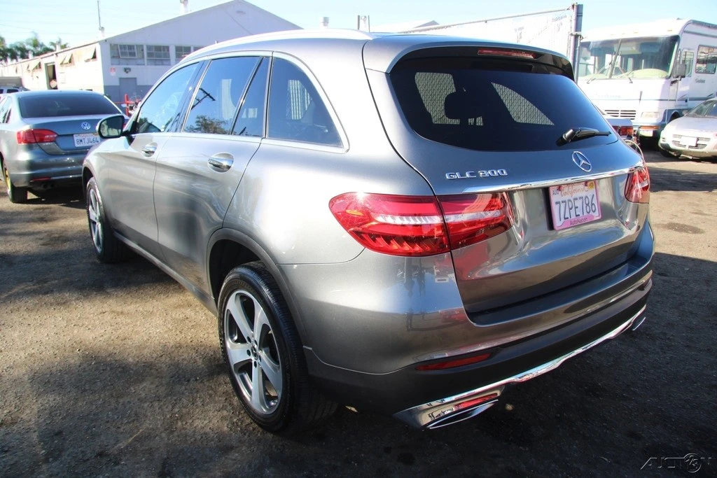 2017 Mercedes-Benz X253/C253 GLC - Image 5 of 21