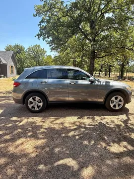 2017 Mercedes-Benz GLC