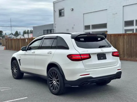 2017 Mercedes-Benz GLC43 AMG Performance 4Matic