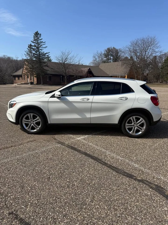 2017 Mercedes-Benz X156 GLA - Image 3 of 9