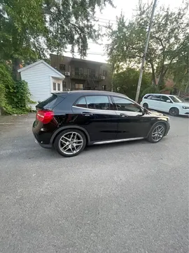2017 Mercedes-Benz Mercedes-AMG GLA
