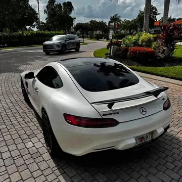2017 Mercedes-Benz Mercedes-AMG GT