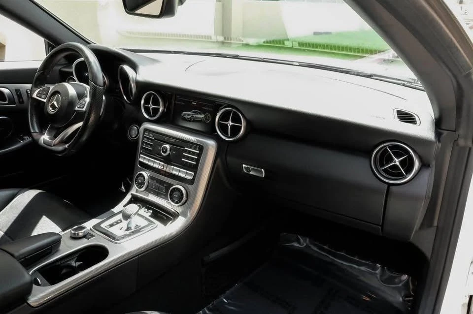 2017 Mercedes-Benz R172 SLC-Class - Image 11 of 12