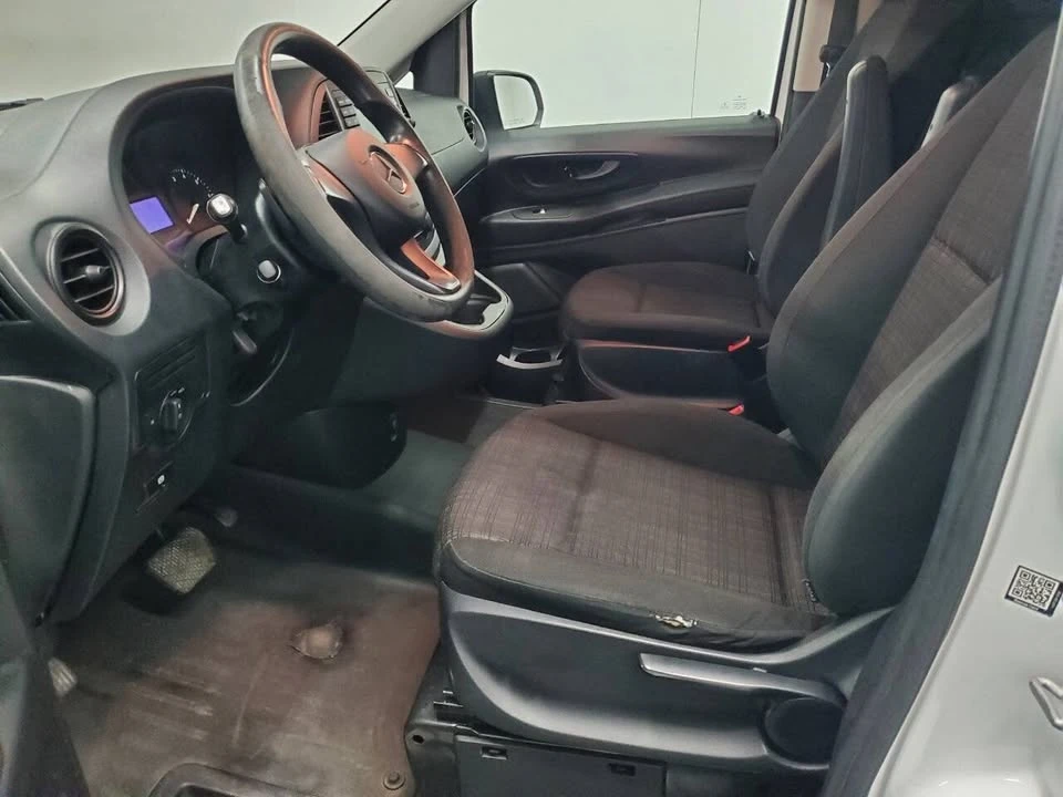 2017 Mercedes-Benz Sprinter - Image 9 of 19