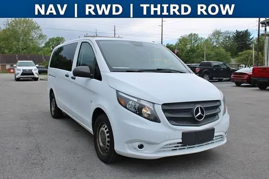 2017 Mercedes-Benz Metris Metris Passenger